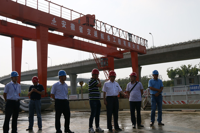 合肥城市軌道交通有限公司總會(huì)計(jì)師王德文一行赴合軌4號(hào)線3標(biāo)潛口路站觀摩學(xué)習(xí) 合肥城市軌道交通有限公司總會(huì)計(jì)師王德文一行赴合軌4號(hào)線3標(biāo)潛口路站觀摩學(xué)習(xí)